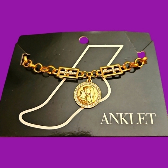 3/$30 Vintage Virgin Mother Mary Charm Cross Chain Anklet - Picture 1 of 5